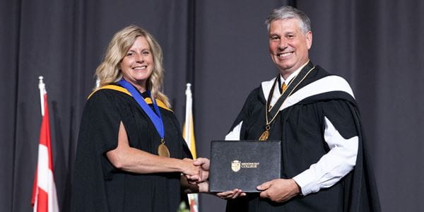 Nichole Neubauer receives 2024 Honorary Degree Award